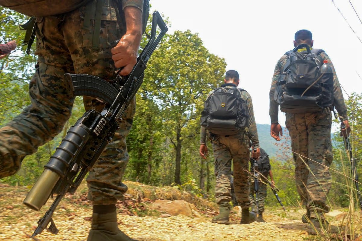 सरेंडर कर चुके नक्सली अब सिखाएंगे IED से निपटने की तकनीक, सुरक्षा बलों को मिलेगा बड़ा फायदा