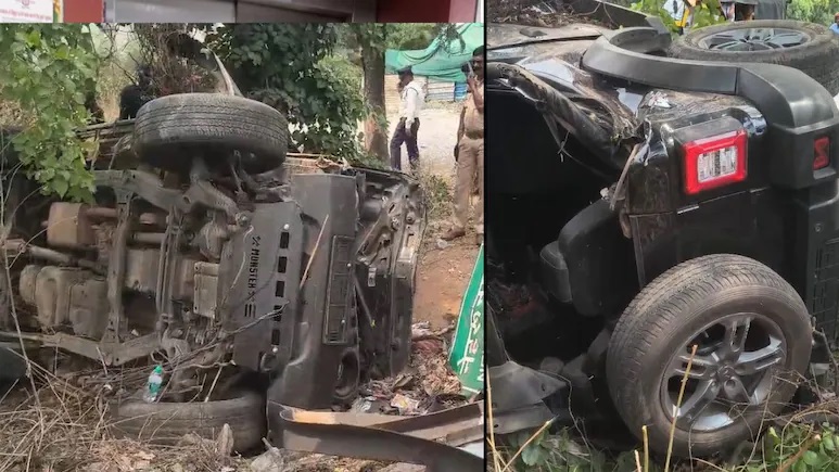 पोल से भिड़ी थार, मौके पर 1 की मौत, 2 गंभीर घायल