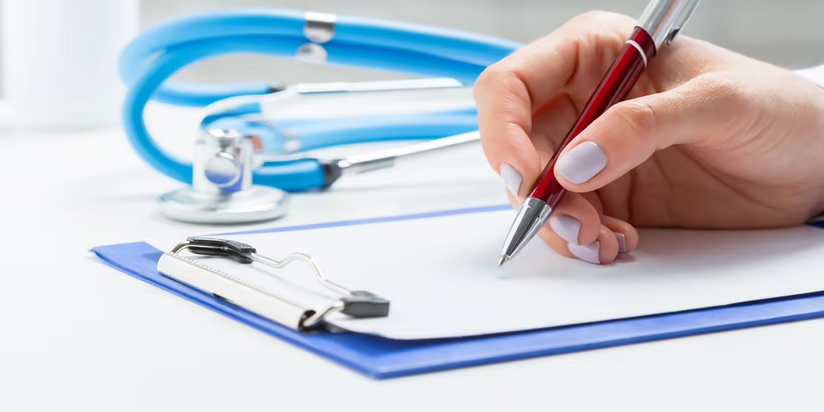 NEET एग्जाम को लेकर बड़ा अपडेट, एग्जाम सेंटर में एंट्री से पहले जान लें जरूरी नियम