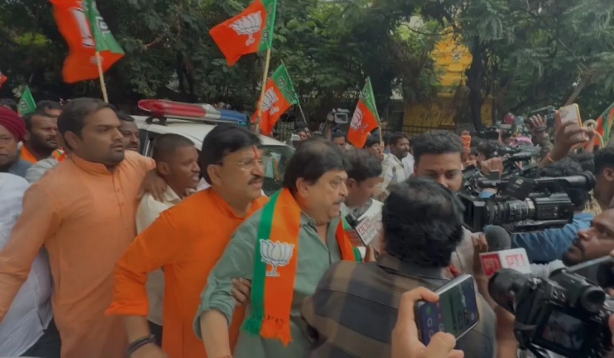 संसद में हंगामे के बीच कांग्रेस के खिलाफ बीजेपी का देशभर में प्रदर्शन