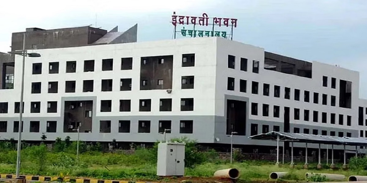 स्कूल शिक्षा विभाग में बड़ा फेरबदल, कई अधिकारियों के तबादले